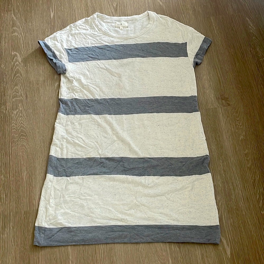 Lou & grey t shirt dress
